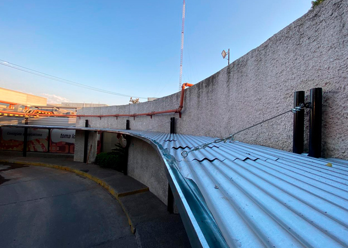 Canaletas y Hojalatería